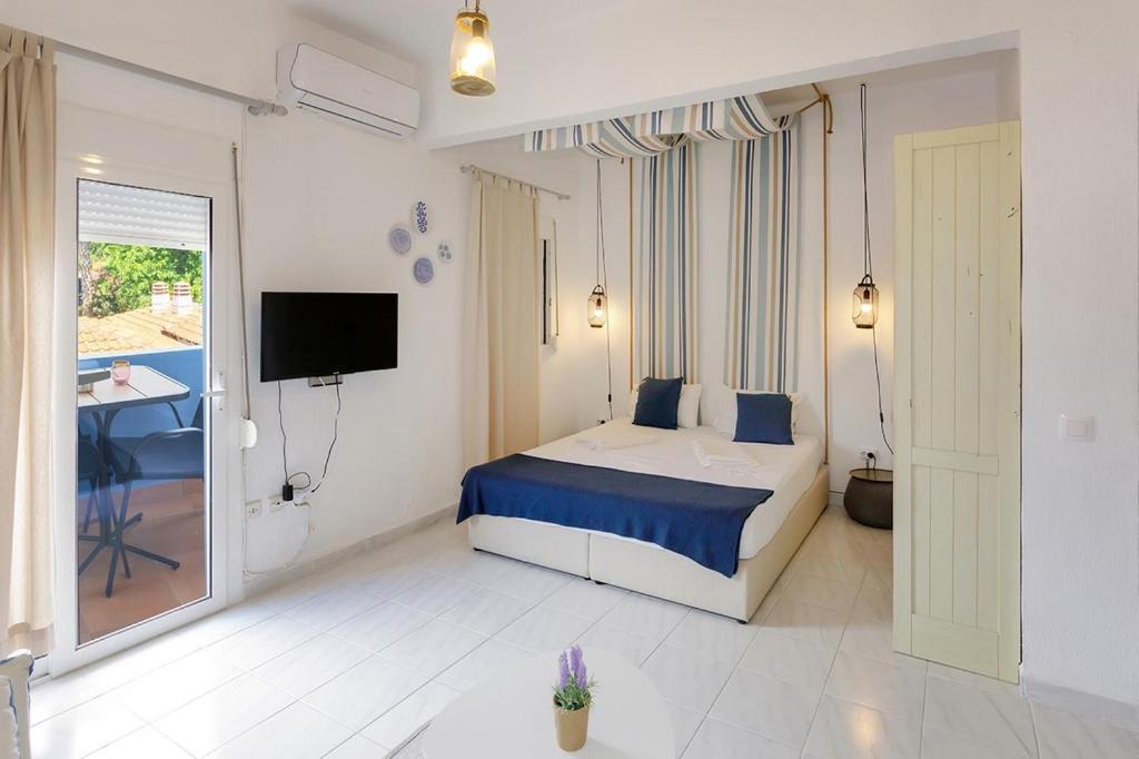 Nikiti Seafront Blue Apartment ภายนอก รูปภาพ