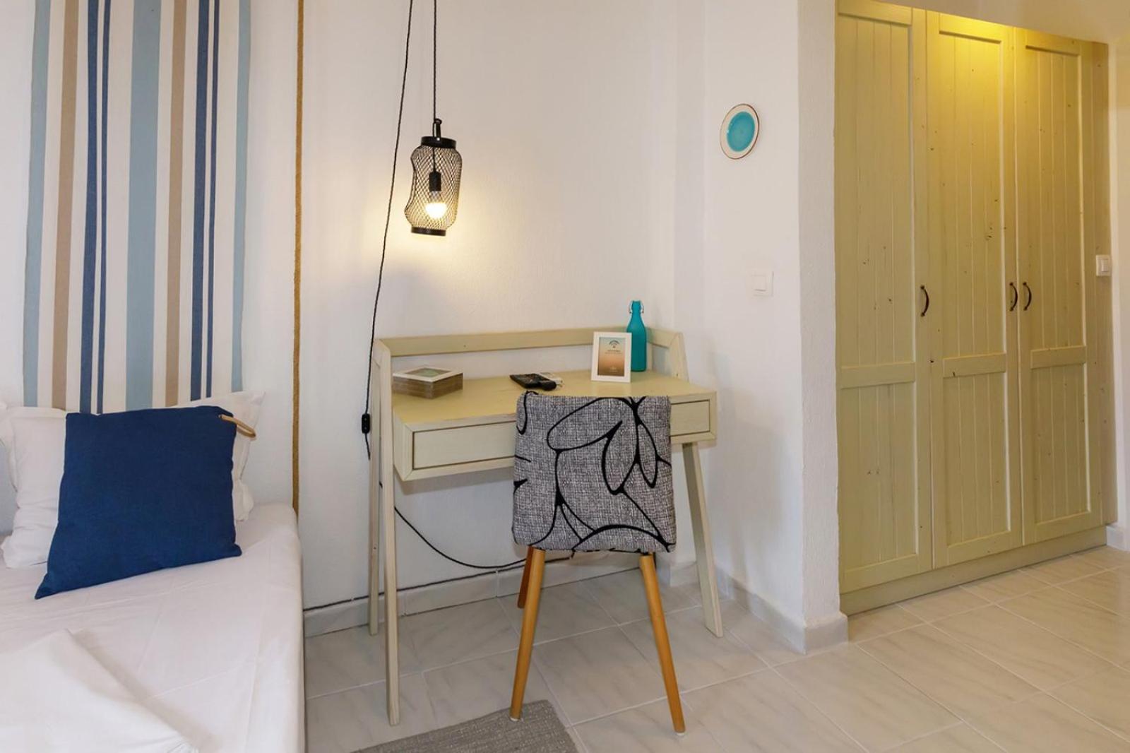 Nikiti Seafront Blue Apartment ภายนอก รูปภาพ